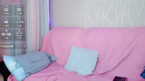 Snapshot of nicky_oli chatting on 03-12-25, 04:35 nicky_oli online show from 03-12-25, 04:35