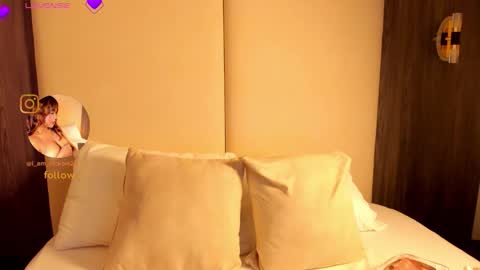 Snapshot of nicky_peyton chatting on 03-04-26, 02:28 Nicky online show from 03-04-26, 02:28