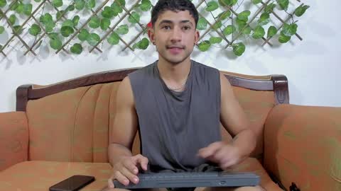 nicky online show from 12-26-24, 09:26