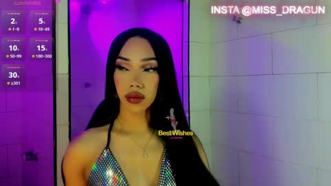 Snapshot of nickynoa chatting on 09-23-25, 04:15 Nicky online show from 09-23-25, 04:15