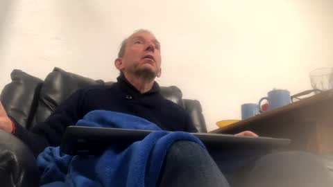 Nico online show from 03-08-25, 08:14