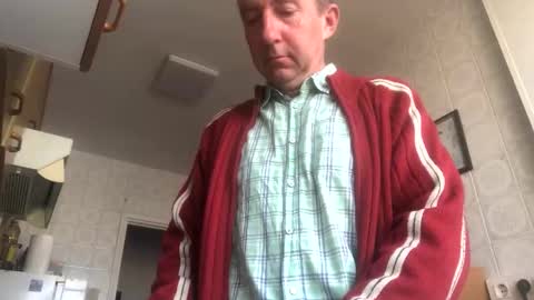 Snapshot of nico181969 chatting on 04-28-26, 07:57 Nico online show from 04-28-26, 07:57
