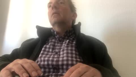 Snapshot of nico181969 chatting on 05-14-26, 11:06 Nico online show from 05-14-26, 11:06