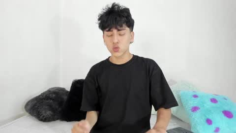 Snapshot of nico_nico_xd chatting on 12-02-24, 11:40 Nico online show from 12-02-24, 11:40