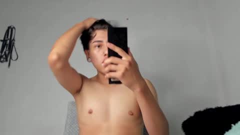 Snapshot of nico_nico_xd chatting on 12-06-24, 07:43 Nico online show from 12-06-24, 07:43