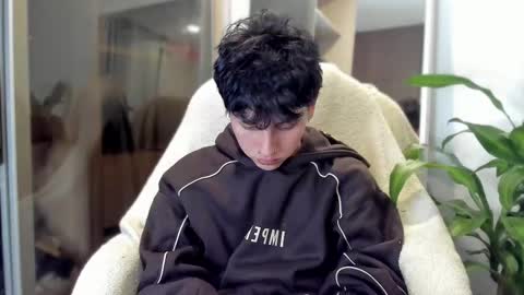 Snapshot of nico_nico_xd chatting on 02-24-25, 03:55 Nico online show from 02-24-25, 03:55