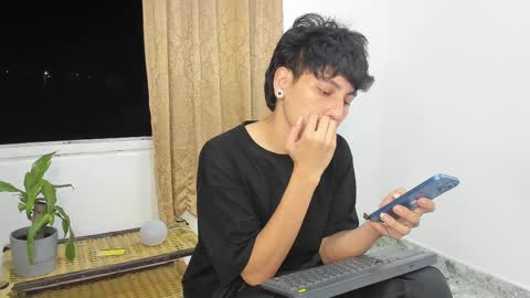 Snapshot of nico_nico_xd chatting on 03-04-25, 05:53 Nico online show from 03-04-25, 05:53