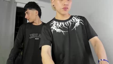 Snapshot of nico_nico_xd chatting on 10-08-25, 02:09 Nico online show from 10-08-25, 02:09