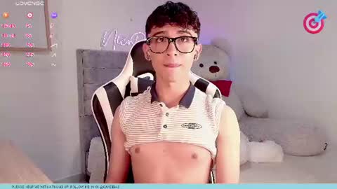 Snapshot of nico_prince chatting on 07-15-26, 11:32 nico online show from 07-15-26, 11:32