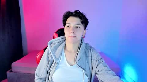 NICO online show from 10-28-25, 02:04