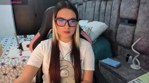 YuliEM online show from 11-12-25, 06:52