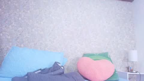 Nicol online show from 11-19-25, 03:06