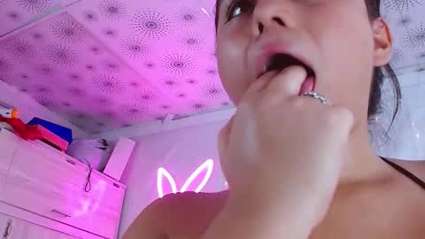 nicol online show from 03-03-26, 09:10