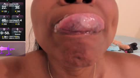 Snapshot of nicol_villa_ chatting on 12-11-24, 09:23 Nicol Villa online show from 12-11-24, 09:23