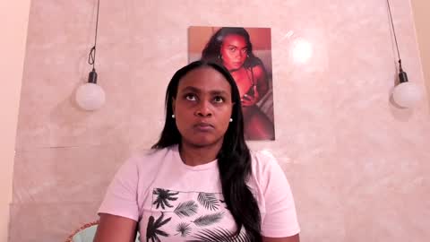 Snapshot of nicol_villa_ chatting on 02-08-25, 08:21 Nicol Villa online show from 02-08-25, 08:21