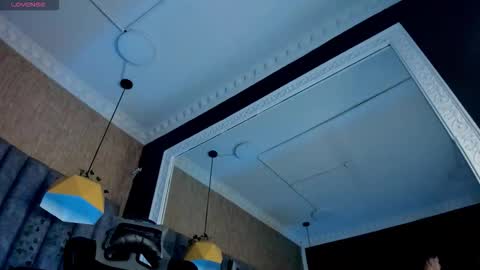 Nicolai online show from 03-11-26, 04:24