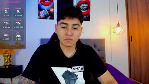 nicolas_james_sc online show from 10-21-25, 01:34