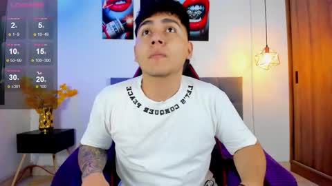 nicolas_james_sc online show from 10-23-25, 01:54