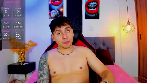 nicolas_james_sc online show from 11-26-25, 03:24