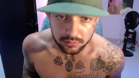 nicolas online show from 01-11-25, 06:14