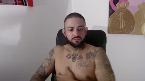 nicolas online show from 02-01-25, 03:19