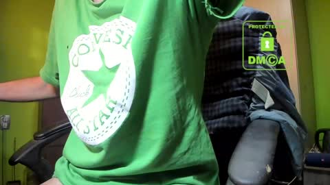 Snapshot of nicolasguy chatting on 01-27-25, 06:52 L. Nicolas online show from 01-27-25, 06:52