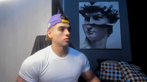 Andres online show from 04-26-26, 07:11