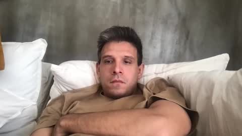 nicolaspercha online show from 05-04-26, 03:41