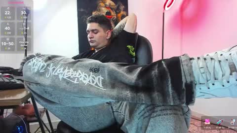 Nicolas Fellener online show from 11-03-25, 05:20