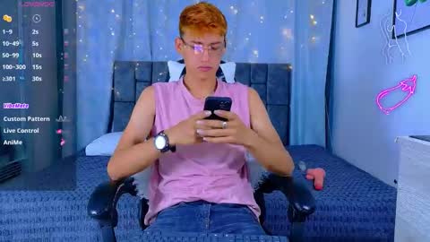 Snapshot of nicolastorres__ chatting on 04-22-26, 02:36 nicolastorres__ online show from 04-22-26, 02:36