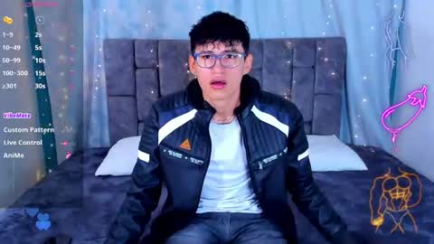 Snapshot of nicolastorres__ chatting on 06-26-26, 04:28 nicolastorres__ online show from 06-26-26, 04:28