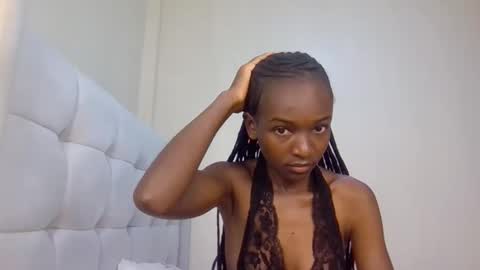 nicole161117 online show from 03-23-26, 08:29