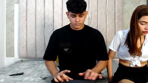 Snapshot of nicole_and_thiago chatting on 02-06-25, 02:33 nicole_and_thiago online show from 02-06-25, 02:33