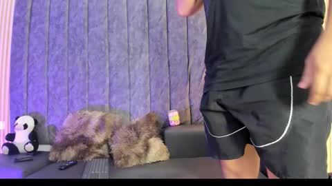 Snapshot of nicole_and_thiago chatting on 10-02-25, 10:39 nicole_and_thiago online show from 10-02-25, 10:39