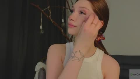 Nicole online show from 05-25-26, 08:59