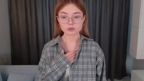 Nicole online show from 10-12-25, 06:12