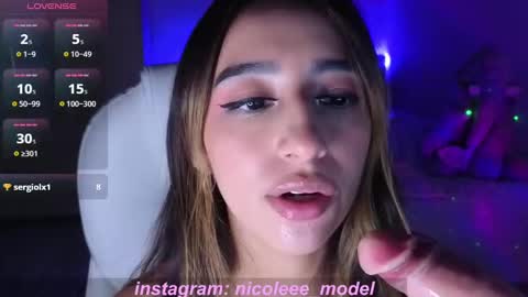 Nicole online show from 09-11-25, 12:44