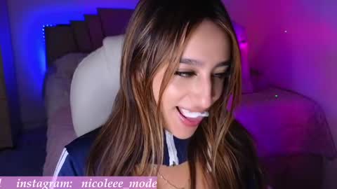 Nicole online show from 05-26-26, 06:37
