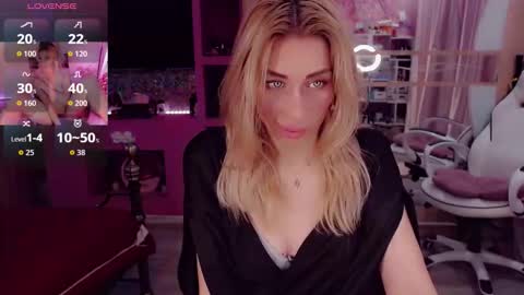 Nicole online show from 10-11-25, 11:36