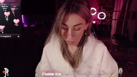 Snapshot of nicole_g0ld_ chatting on 02-28-26, 11:50 Nicole online show from 02-28-26, 11:50