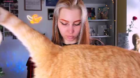 Snapshot of nicole_matt chatting on 07-05-26, 04:19 Nicole online show from 07-05-26, 04:19