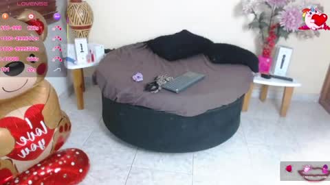 Nicole Santana online show from 06-04-26, 10:16