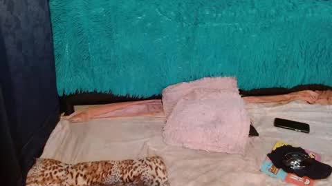  Anna Nicole  online show from 12-14-25, 03:50