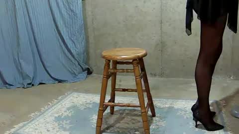 Snapshot of nicole_t chatting on 09-26-25, 01:09 Nicole T online show from 09-26-25, 01:09