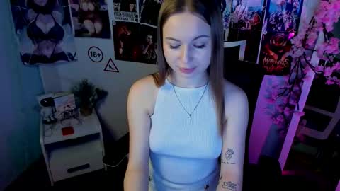 Snapshot of nicoledior_ chatting on 11-15-25, 07:49 Nicole online show from 11-15-25, 07:49