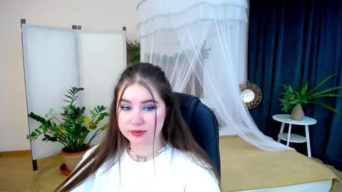 Snapshot of nicolefoxery chatting on 12-07-24, 06:21 nicolefoxery online show from 12-07-24, 06:21