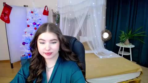 Snapshot of nicolefoxery chatting on 12-10-24, 10:26 nicolefoxery online show from 12-10-24, 10:26