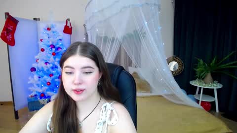 Snapshot of nicolefoxery chatting on 01-15-25, 03:22 nicolefoxery online show from 01-15-25, 03:22