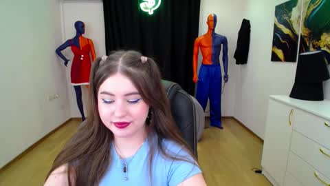 Snapshot of nicolefoxery chatting on 01-29-25, 10:53 nicolefoxery online show from 01-29-25, 10:53