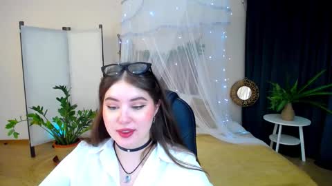 Snapshot of nicolefoxery chatting on 02-07-25, 01:25 nicolefoxery online show from 02-07-25, 01:25